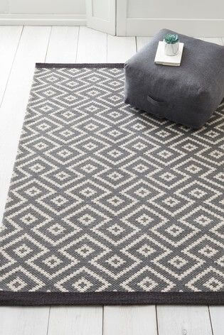 Diamonds rug for bedroom