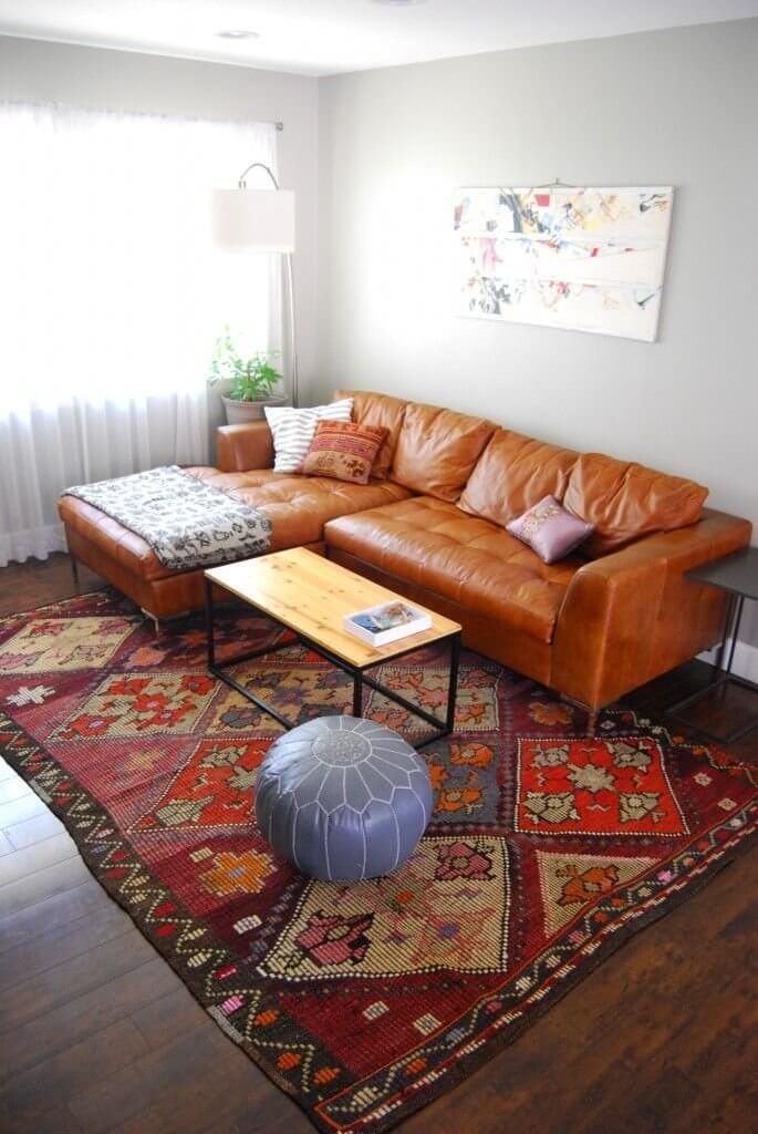 Old Leather Furniture Living Room