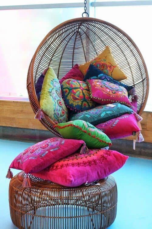bright cushions ideas 